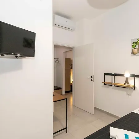 Appartamento Mm Pozzo Strada Lovely Aptartment